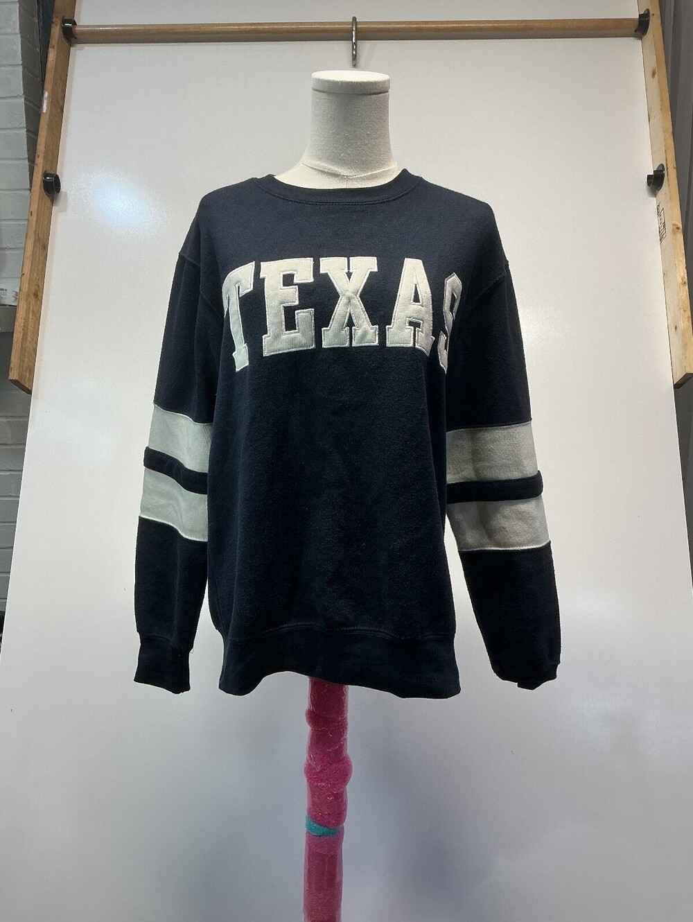 New York Popular S TEXAS Navy Womens Sweatshirt Preppy - Picture 2 of 9